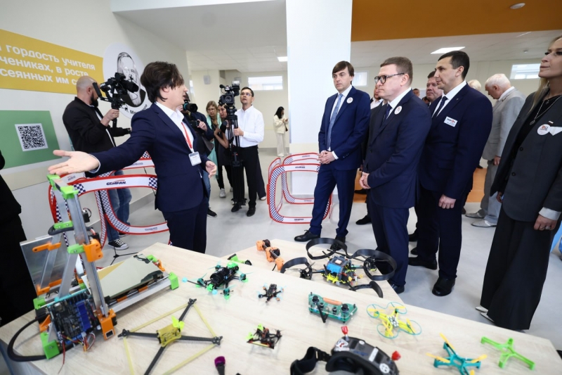 Кравцов и Текслер обсудили перспективы развития образования в регионе