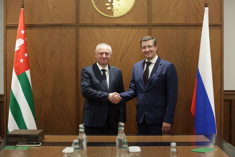 Глеб Никитин и Бадра Гунба