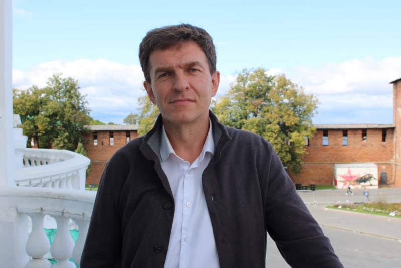 Николай Карякин