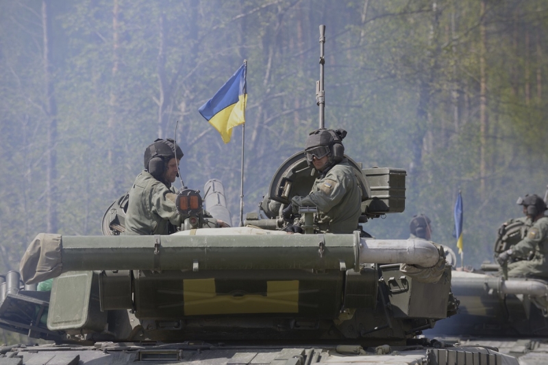 Военнослужащие