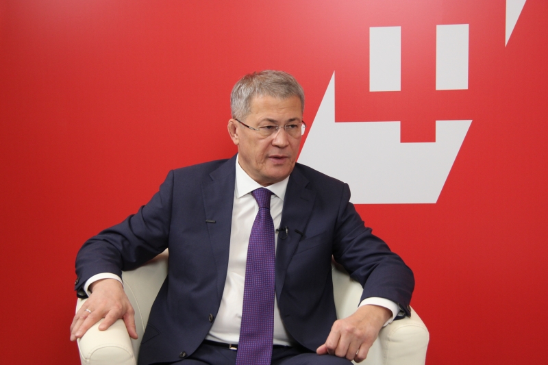 Радий Хабиров