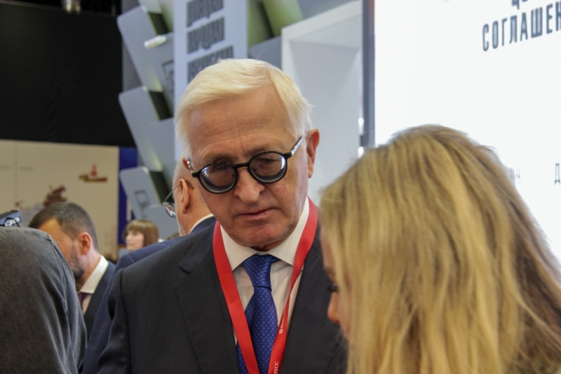 Александр Шохин