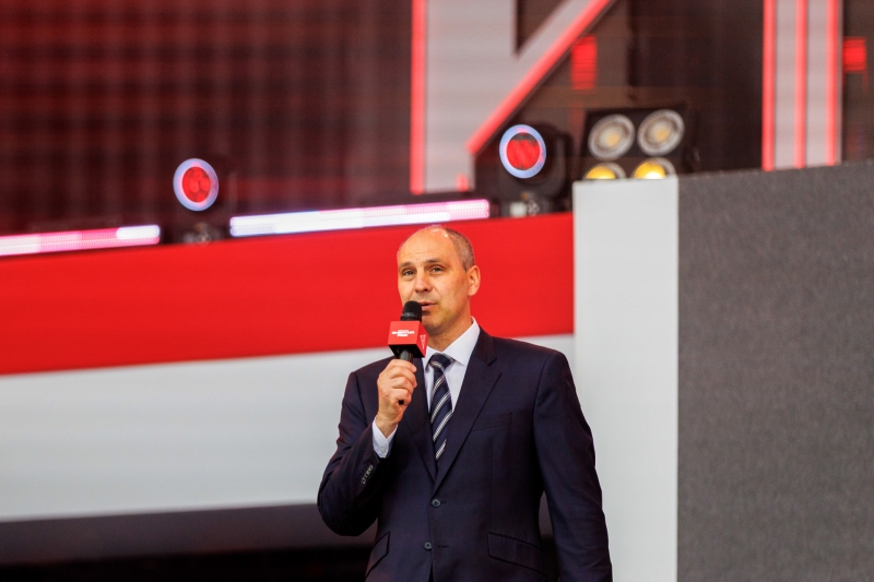 Врио губернатора Свердловской области Денис Паслер