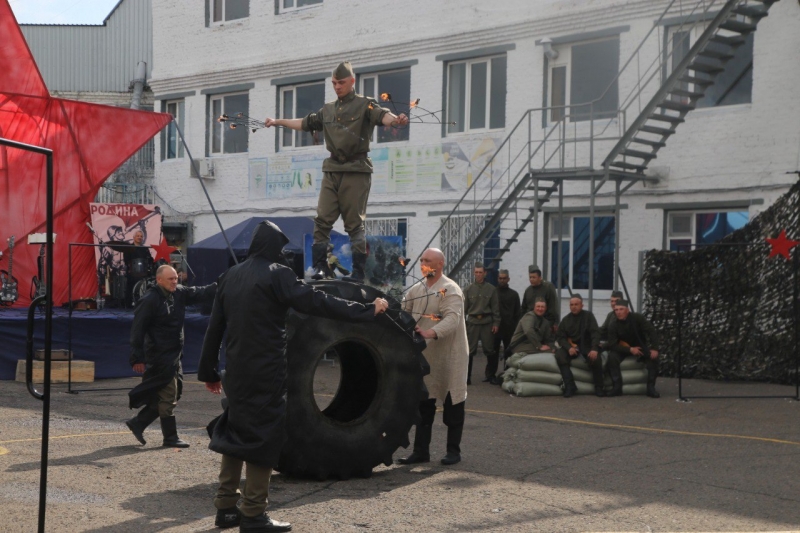 По словам осужденного, именно в местах лишения свободы он открыл в себе актерский талант