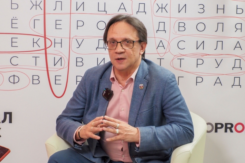 Анатолий Гагарин