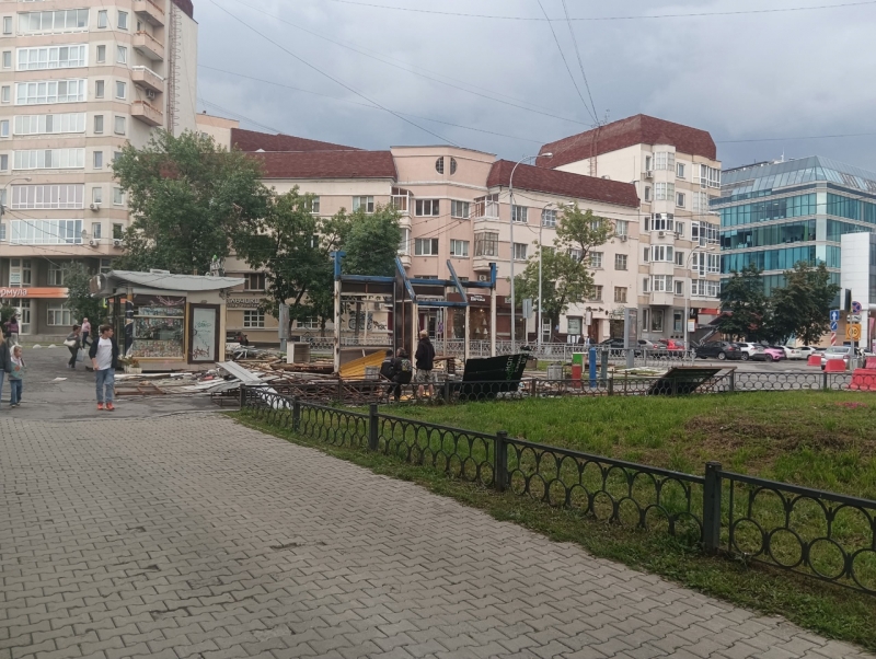 Снос павильона