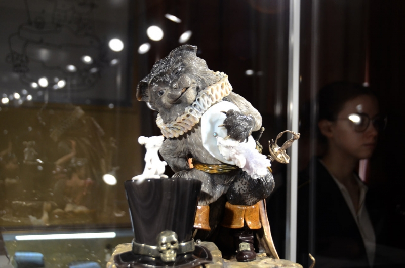 Композиция «Фламенко» выполнена мастерами Академии камнерезного искусства Григория Пономарева в 2025 году