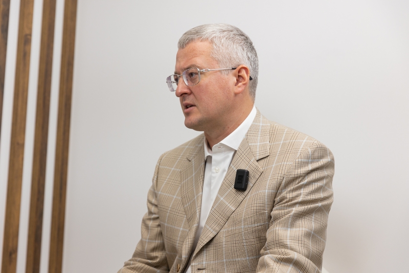 Владимир Солодов