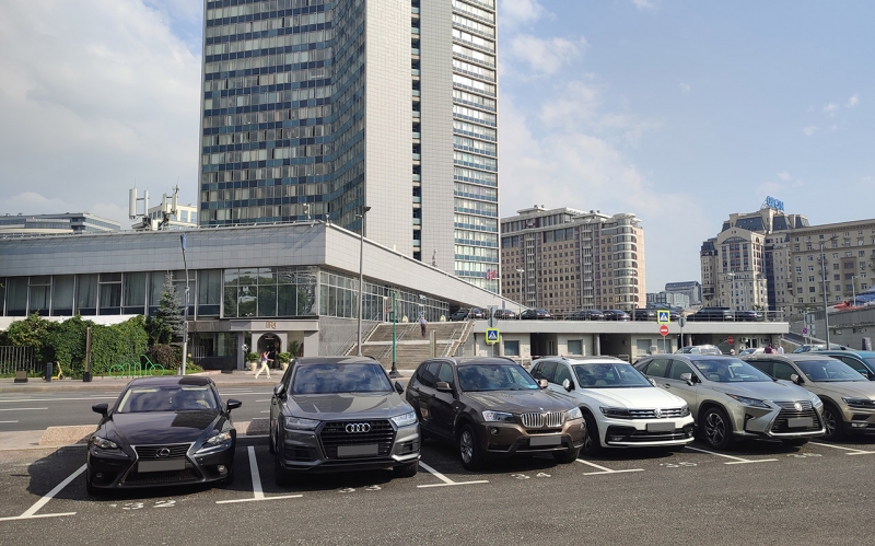 Автомобили