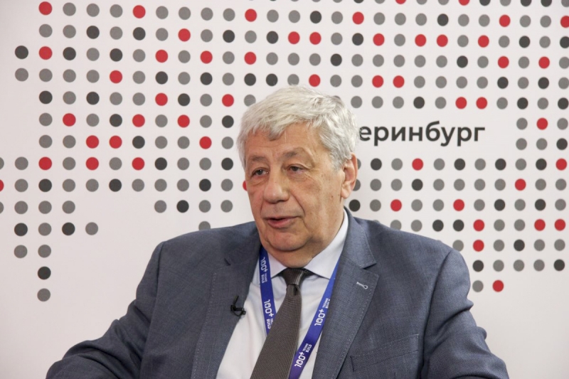 Аркадий Чернецкий