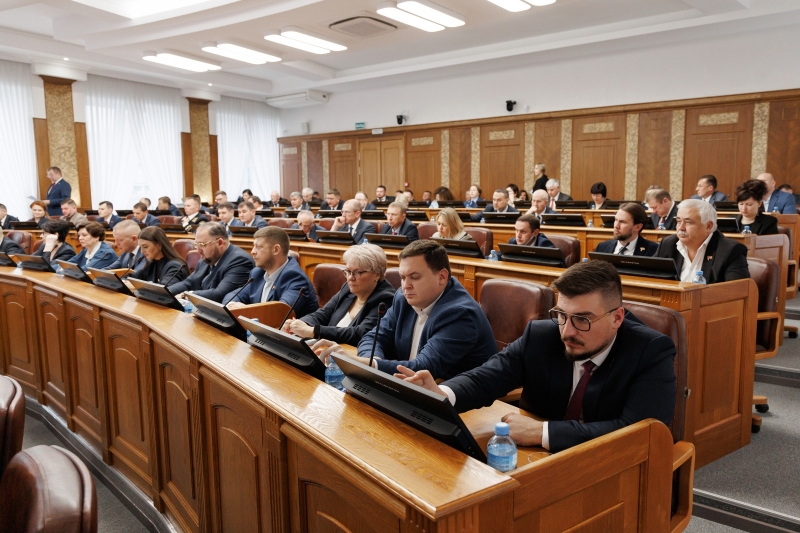 Депутаты