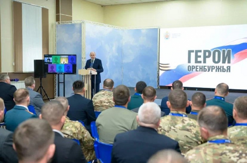 Евгений Солнцев