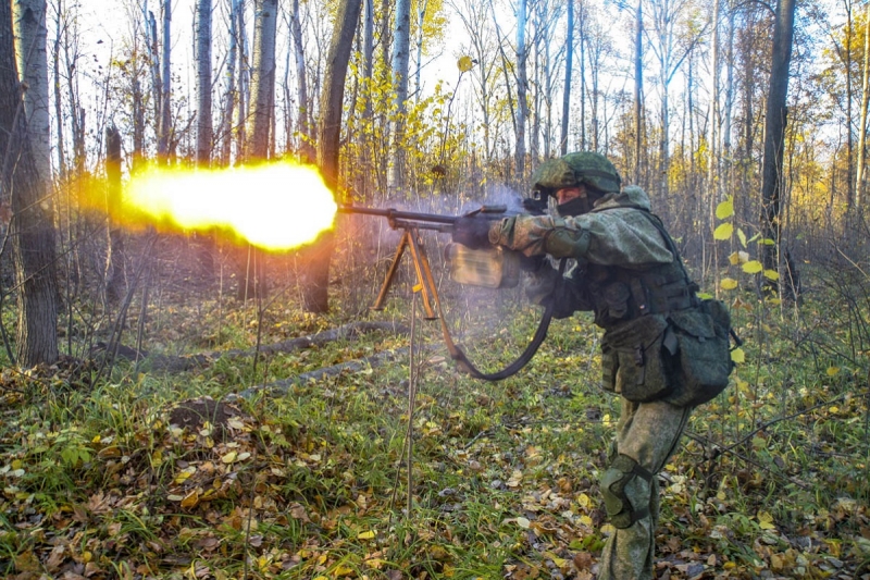 Военнослужащий