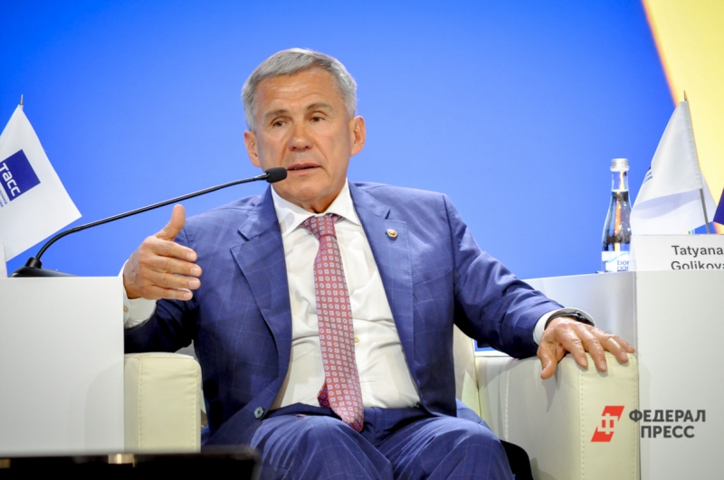 Рустам Минниханов