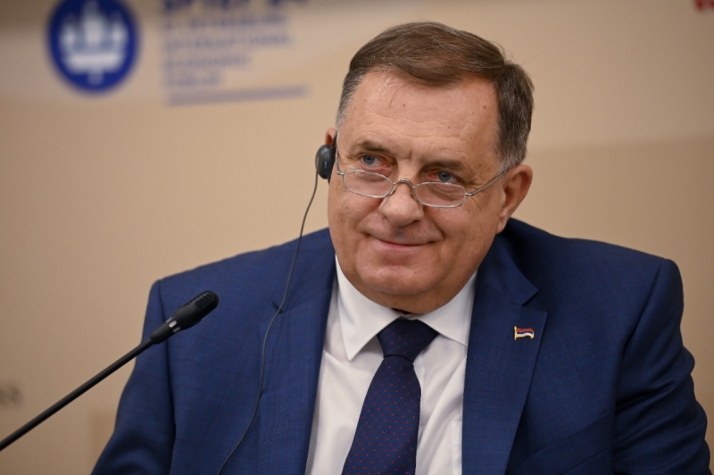 Милорад Додик