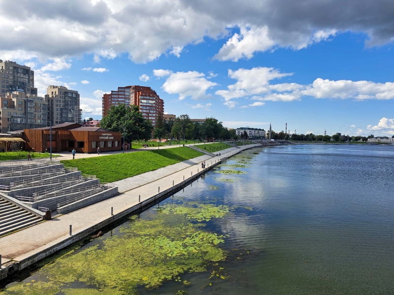 Набережная