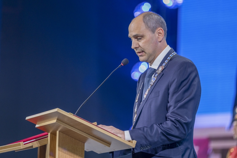 Губернатор Денис Паслер