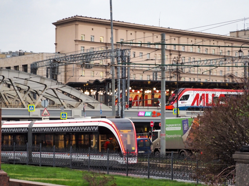 Наземное метро