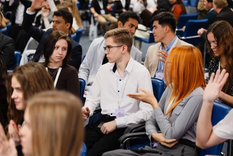 Форум продлится до 23 октября