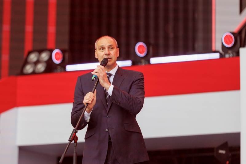 Денис Паслер