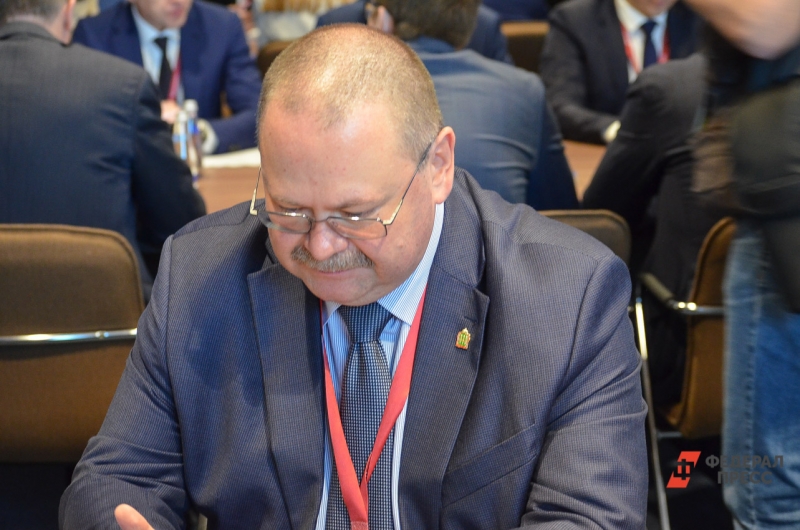 Губернатор Олег Мельниченко