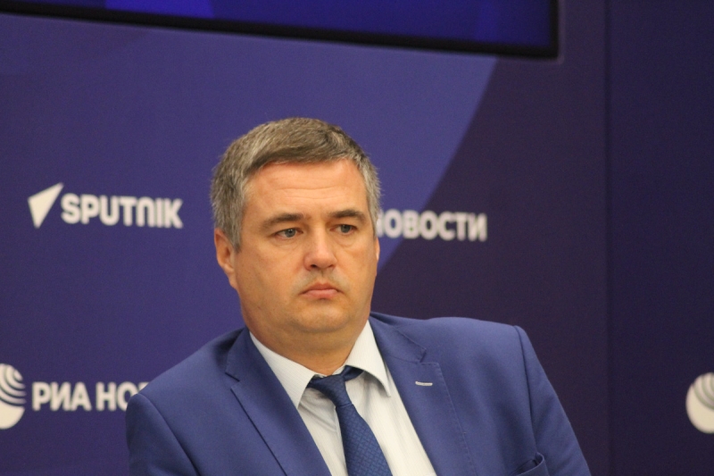 Александр Холодов