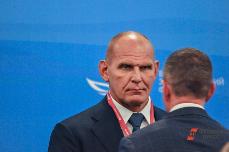 Александр Карелин