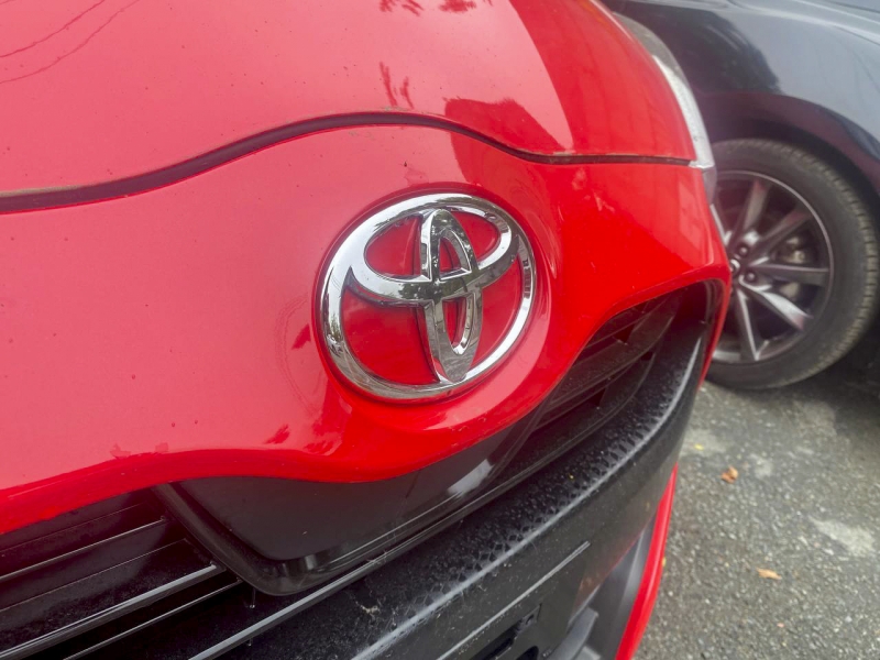 Автомобиль