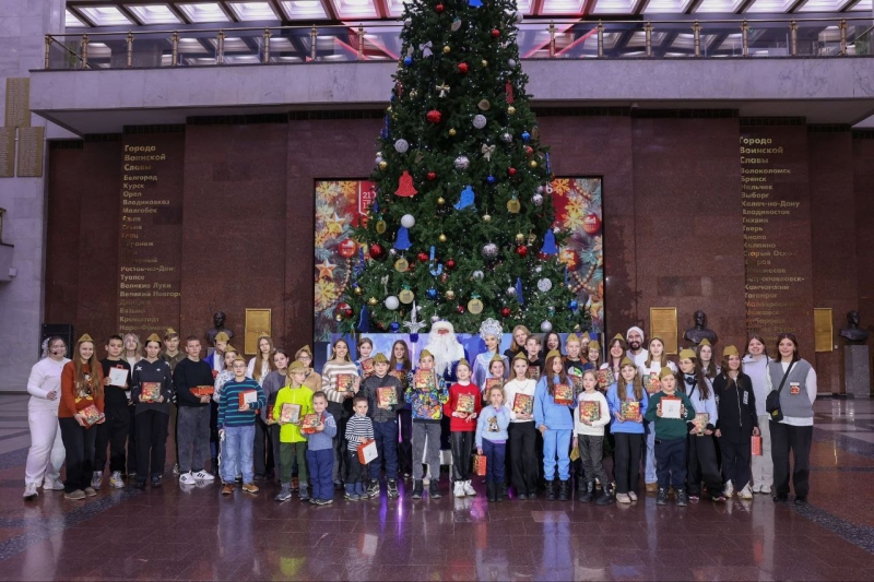 Дети в Музее Победы