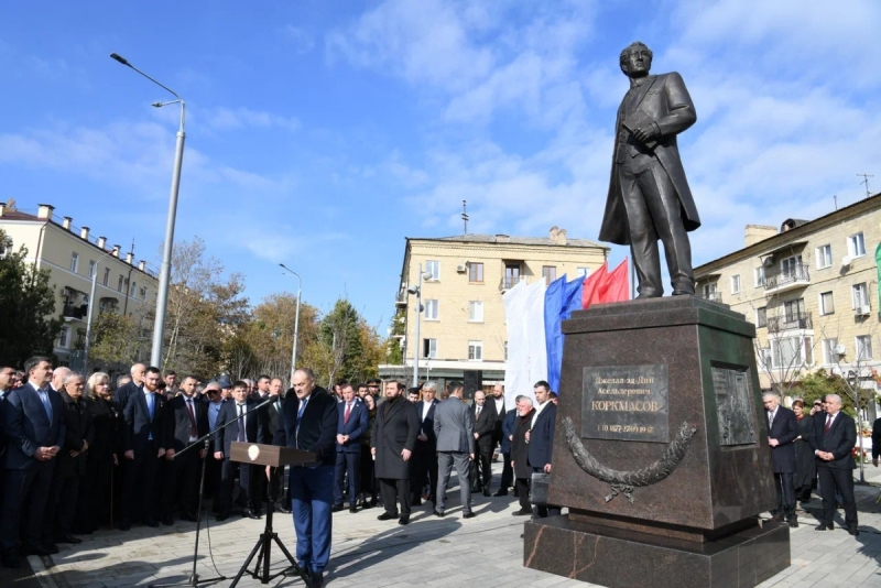 памятник дагестан