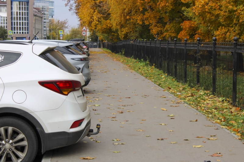 Автомобили