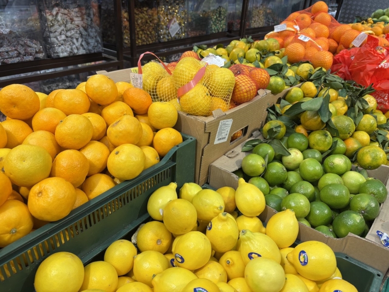 Цитрусовые прибыли в Екатеринбург автомобильным транспортом