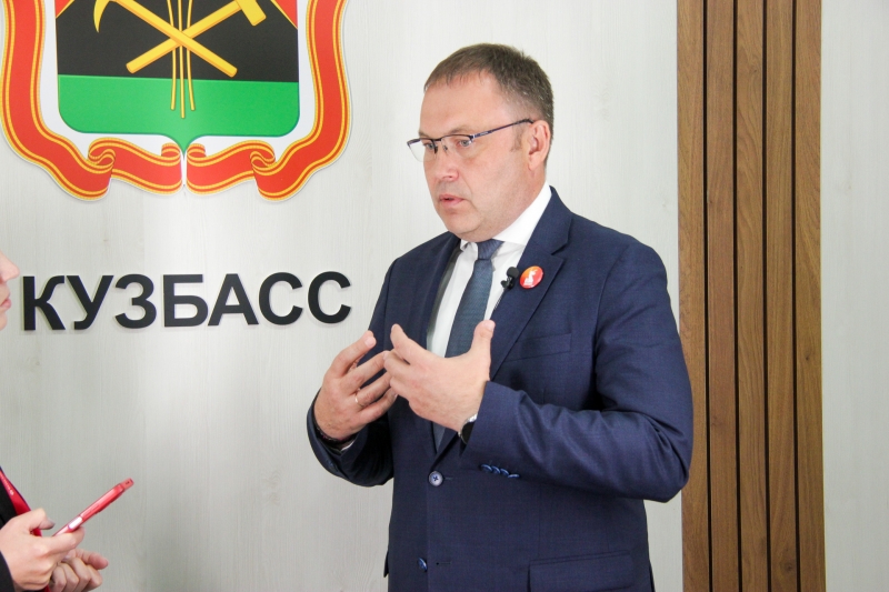 Илья Середюк