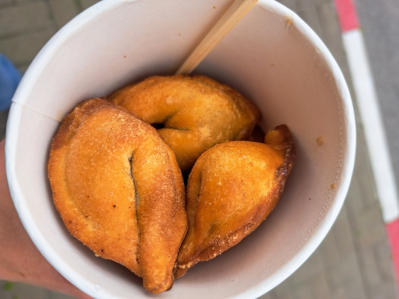 Ребенок из Ростова пожаловался Путину на цены в столовой и зарплаты родителей