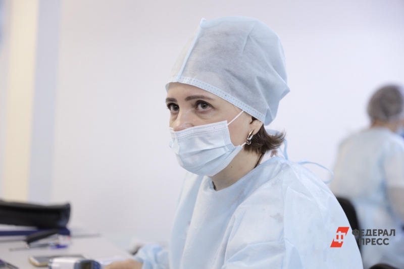 Тысячи волонтеров и общественников собирают гумпомощь