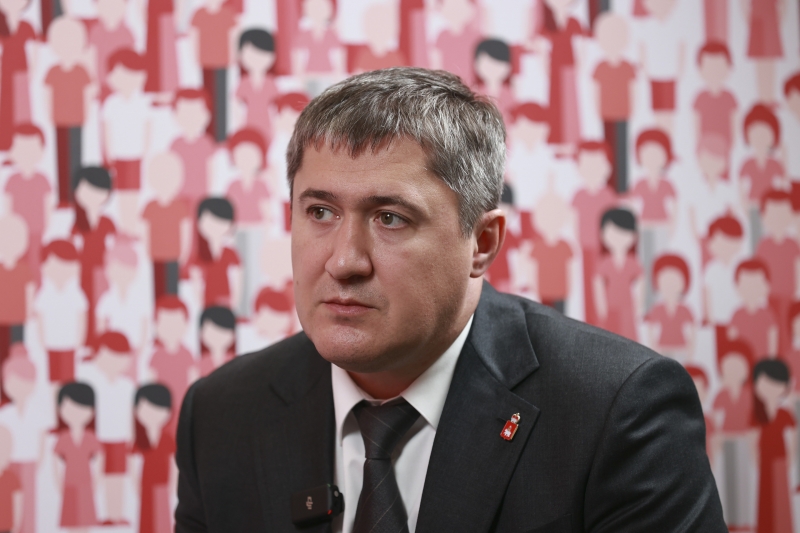 Дмитрий Махонин