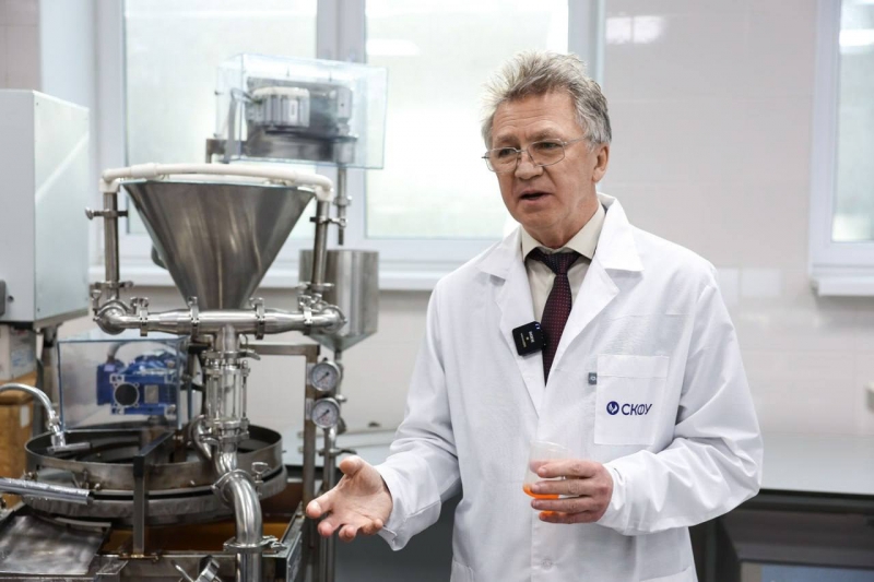 Член-корреспондент РАН Иван Евдокимов отметил, что самообеспеченность молоком в России составляет 85,7 %