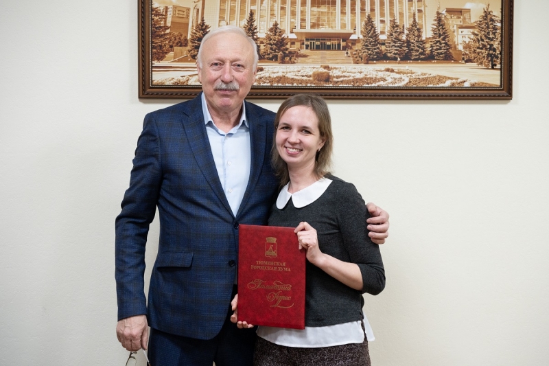 Александр Захаров