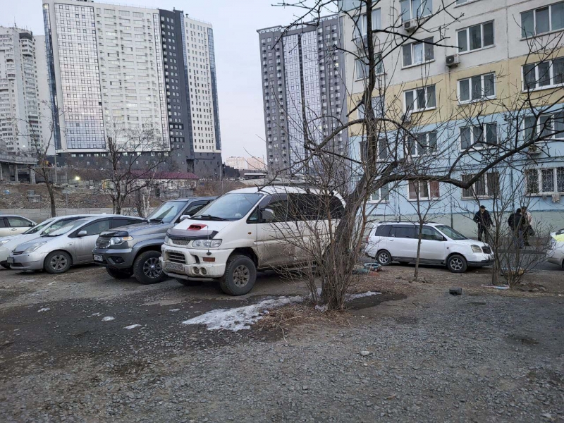 Автомобили