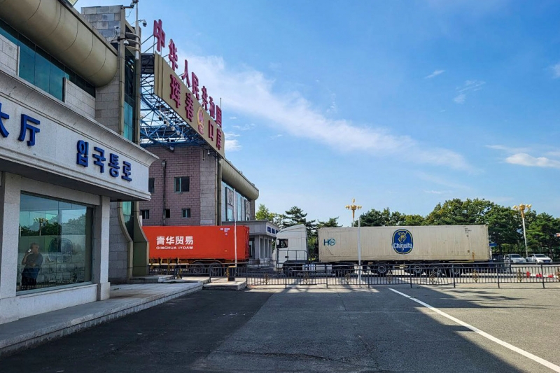 Фуры на границы с Китаем