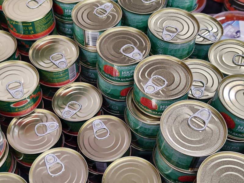 Красная икра продолжает дорожать и фальсифицироваться