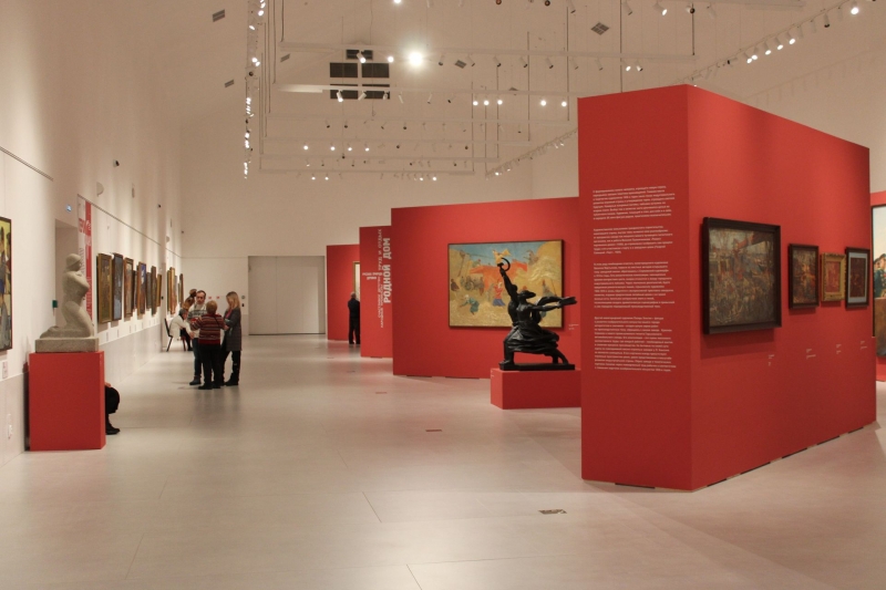 Выставка «Герои и будни. Советское изобразительное искусство из собрания НГХМ»