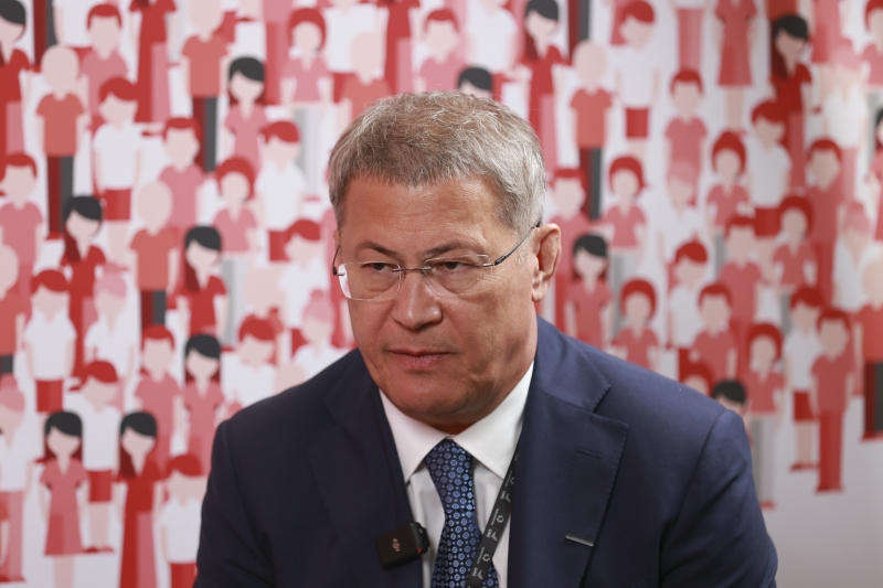 Радий Хабиров