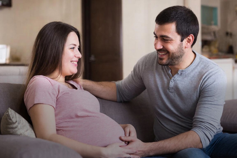 Беременная