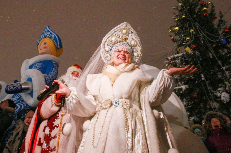 Новогодняя