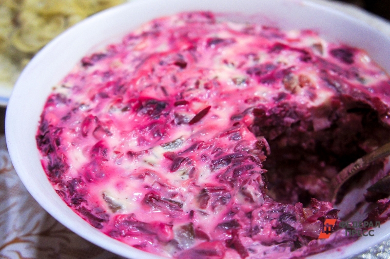 В прошлом году приготовить салат на четверых человек можно было в среднем за 145 рублей