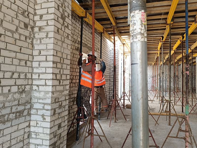 Большинство вопросов, которые поступали Михаилу Котюкову на прямую линию, касались сферы ЖКХ