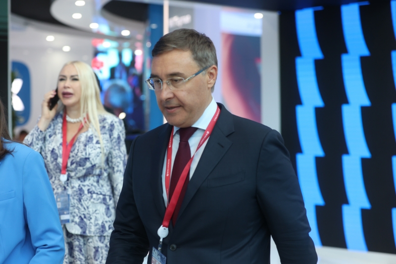 Пленарная сессия форума «Производительность труда в университетах России» прошла в Тюмени