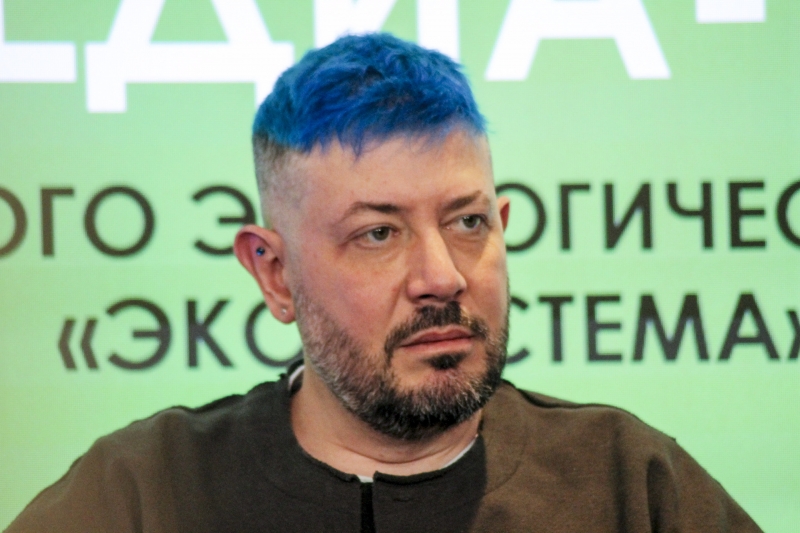 Артемий Лебедев