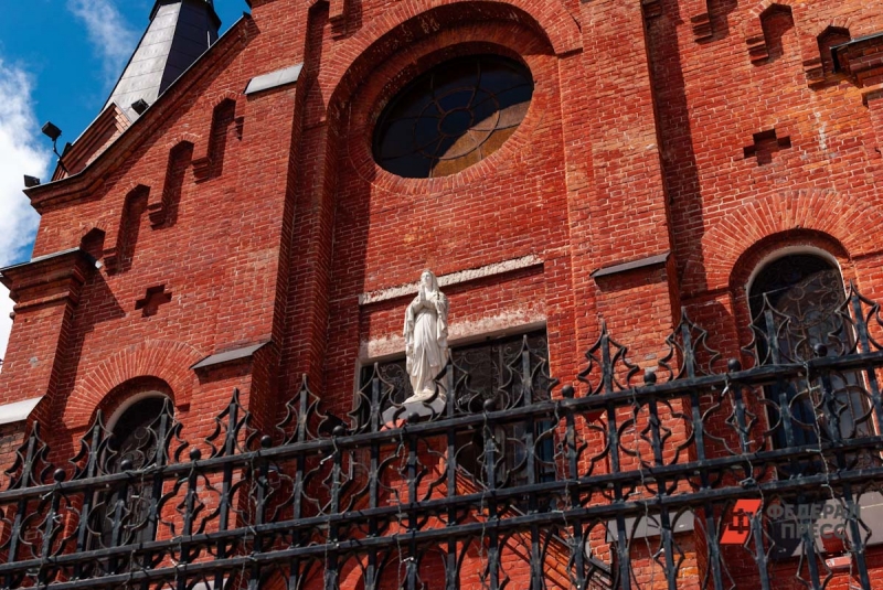 Позиция главного католика возмутила других христиан